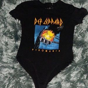 Comic Tee One Piece 🔥